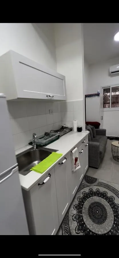 חיפה דירה מדהימה קטנטנה תאהבו אותה ، A Small, Beautiful And Comfortable Apartment, You Will Love ישראל